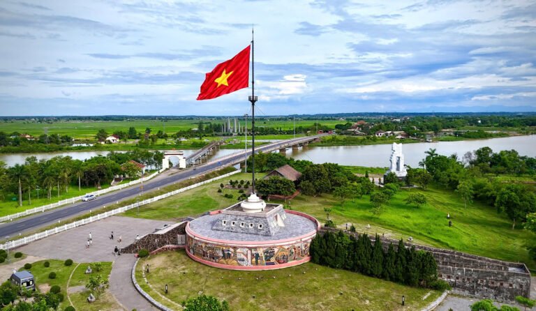 Cầu Hiền Lương - Sông Bến Hải