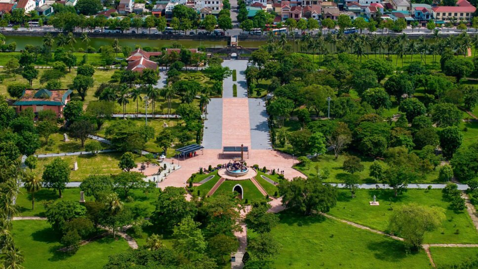 Thành cổ Quảng Trị tri ân các anh hùng liệt sỹ