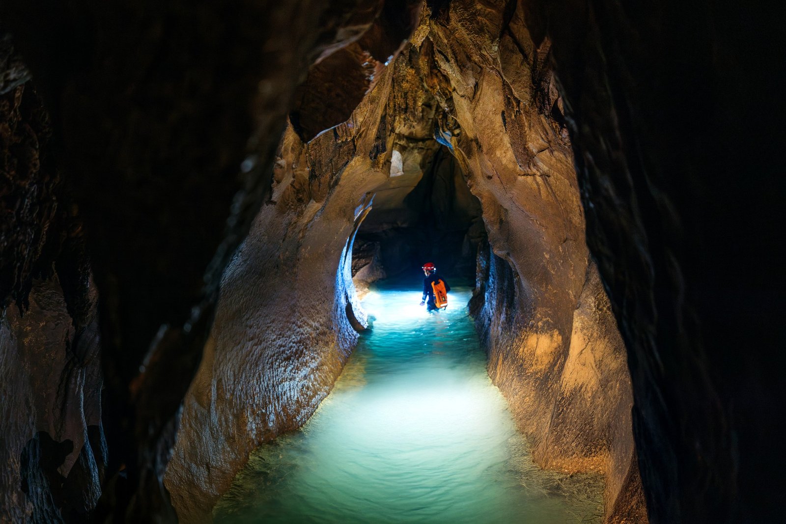 Trải nghiệm Hang Chà Lòi