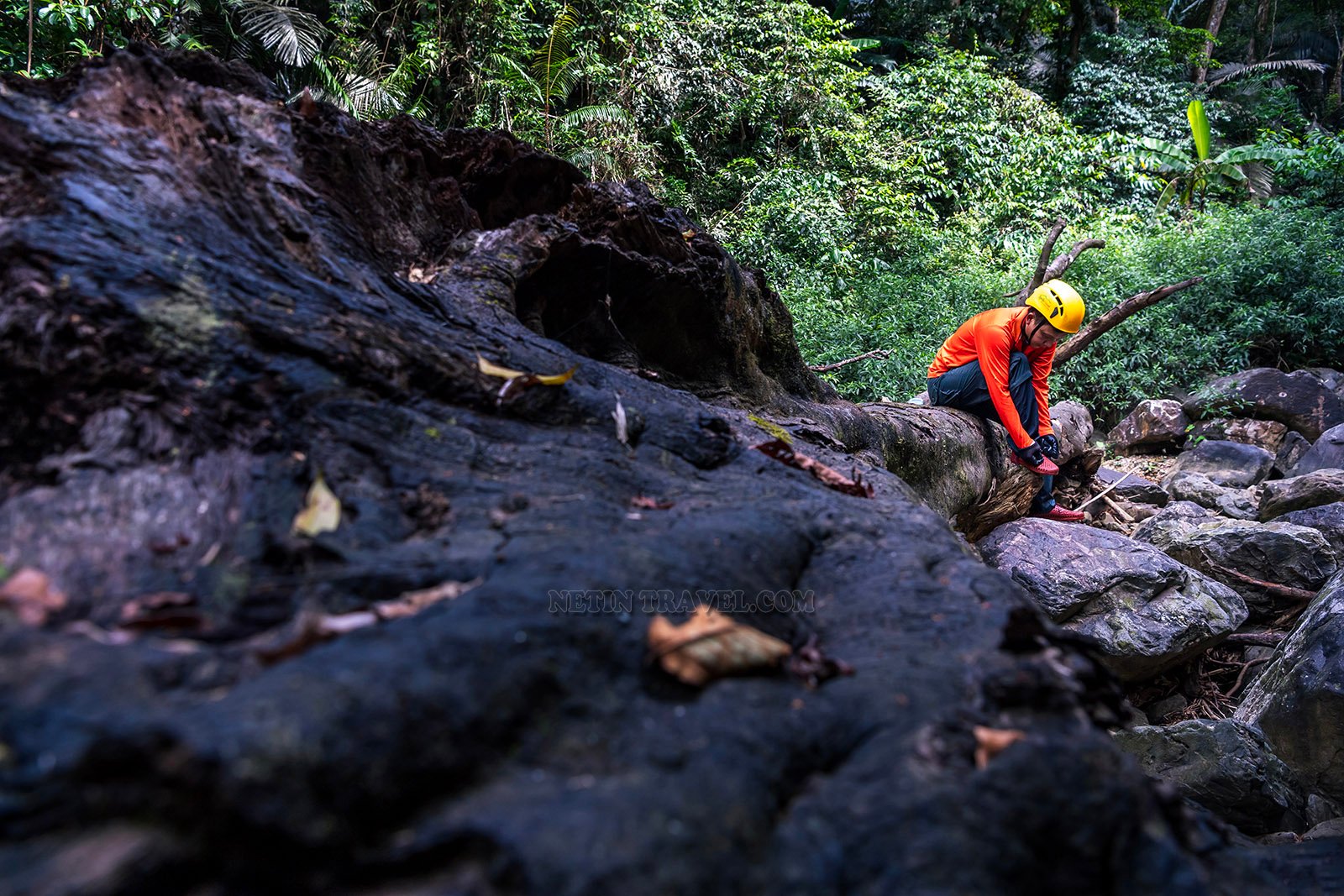 Giày dép trekking nên chuẩn bị đầy đủ vì ảnh hưởng cả chuyến đi